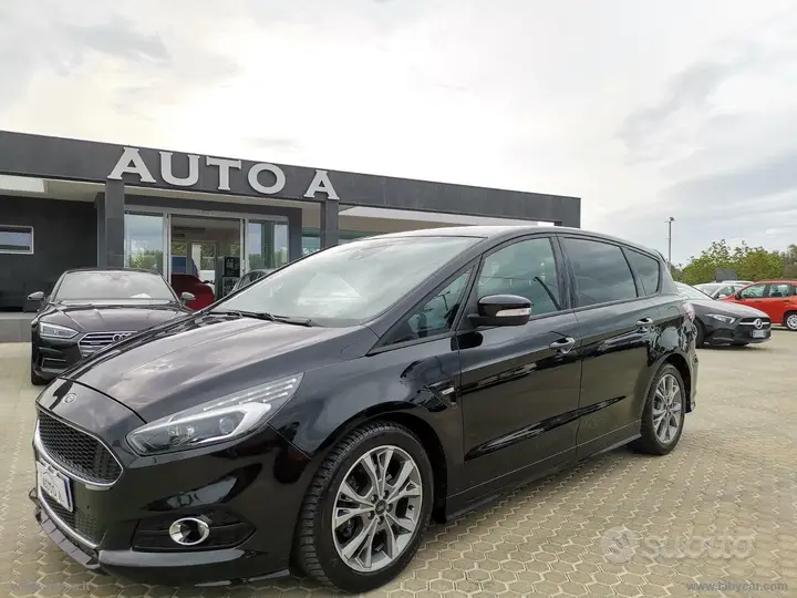Ford S-Max