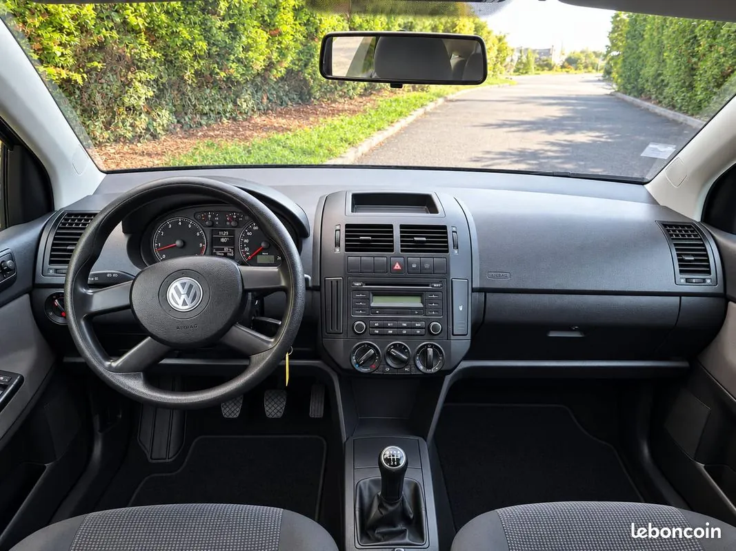 Volkswagen Polo 2005 photo 4