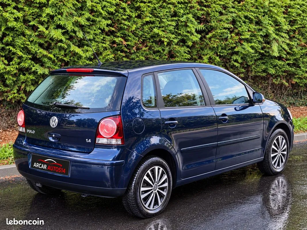 Volkswagen Polo 2005 photo 2