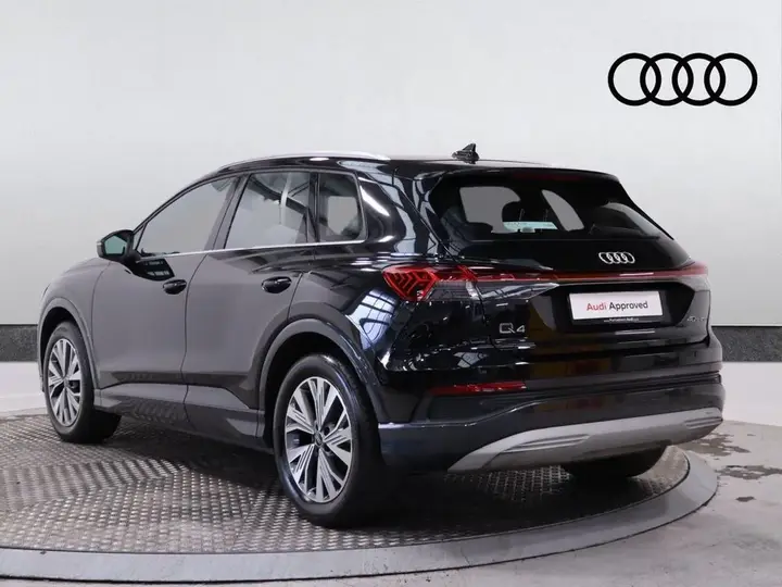 Audi Q4 E-Tron 2023 photo 3