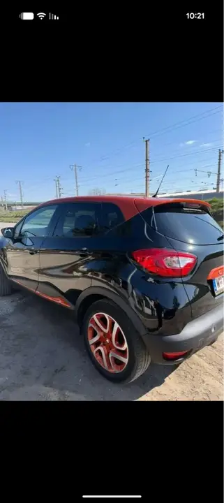 Renault Captur 2014 photo 2