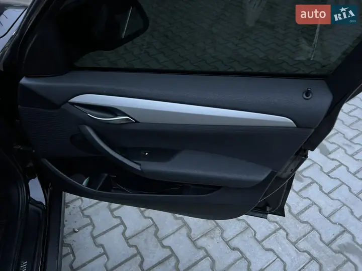BMW X1 2012 photo 4