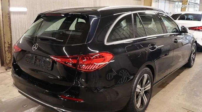 Mercedes-Benz C-Class 2023 photo 3