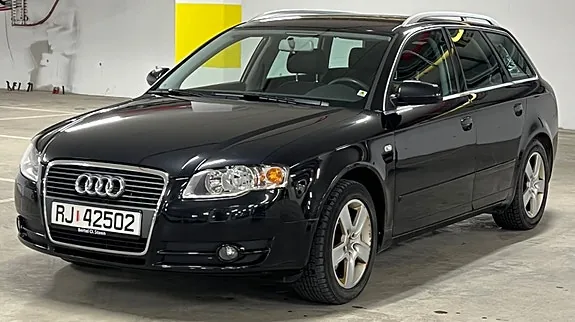 Audi A4 2005 photo 2