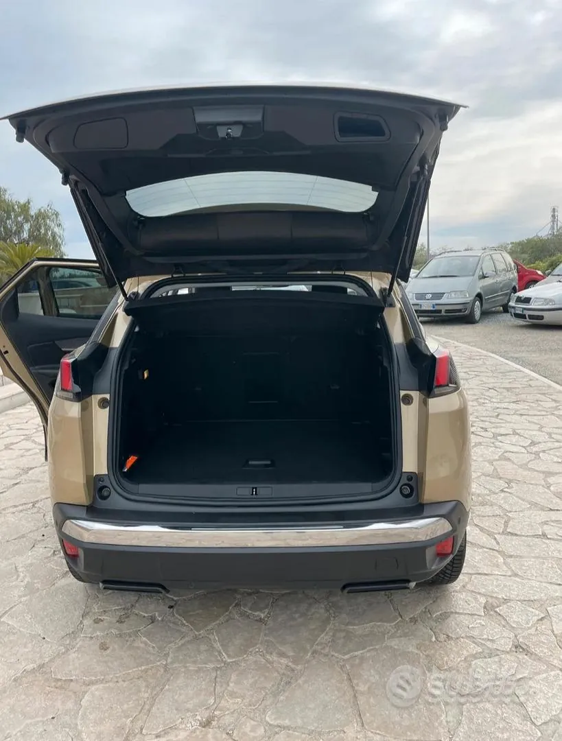 Peugeot 3008 2018 photo 3
