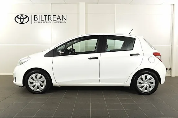 Toyota Yaris 2014 photo 2