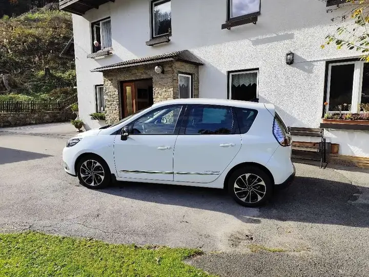 Renault Scenic 2016 photo 3