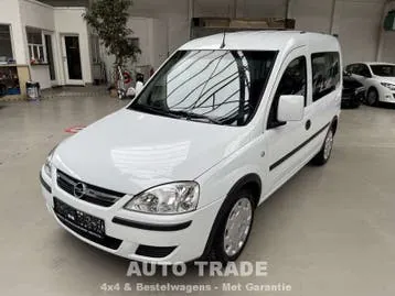 Opel Combo 2004 photo 2