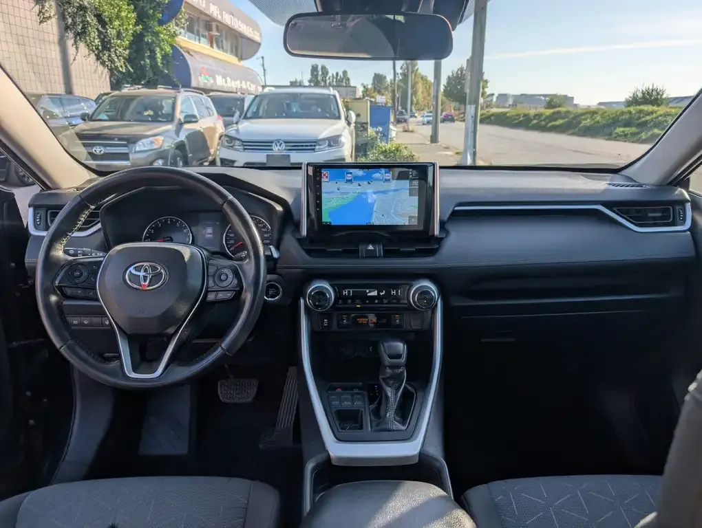 Toyota Rav4 2020 photo 3
