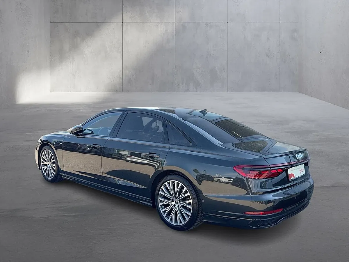 Audi A8 2025 photo 3