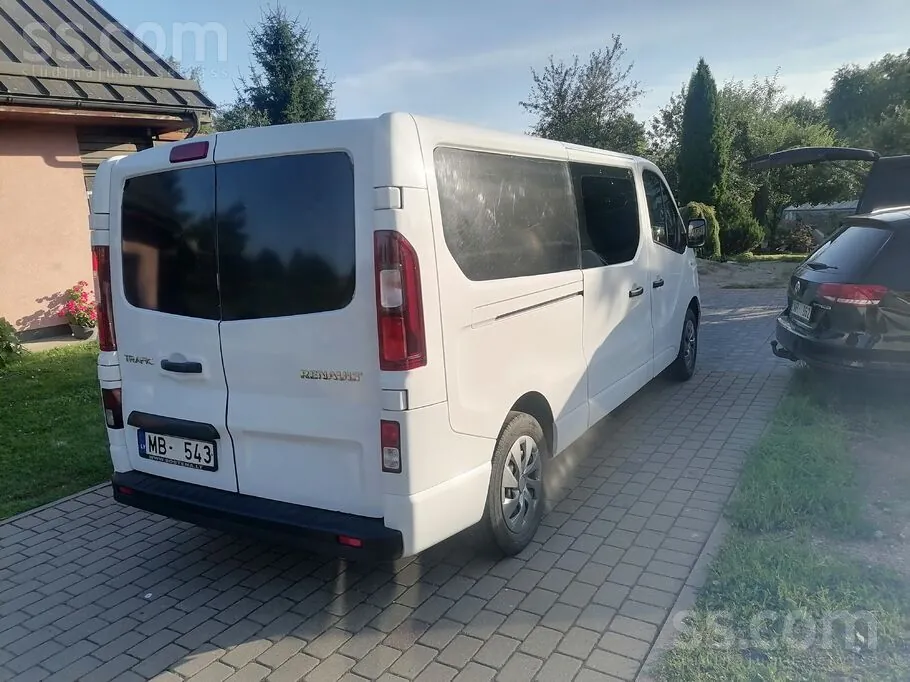Renault Trafic 2016 photo 2