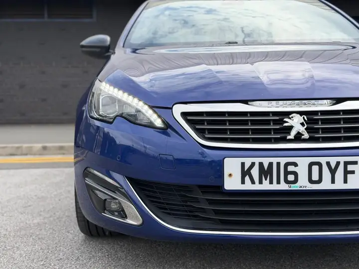 Peugeot 308 2016 photo 2