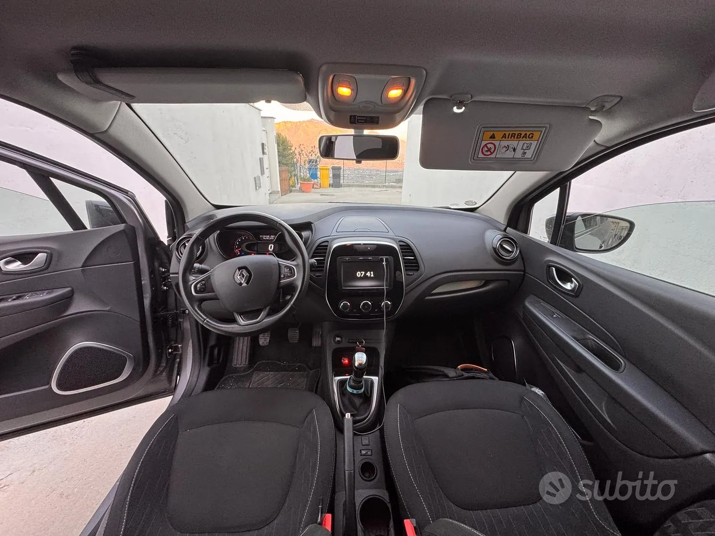 Renault Captur 2019 photo 3