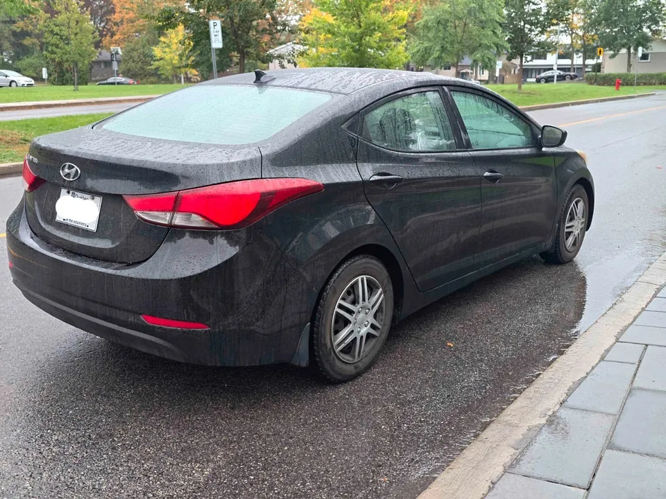 Hyundai Elantra 2014 photo 2