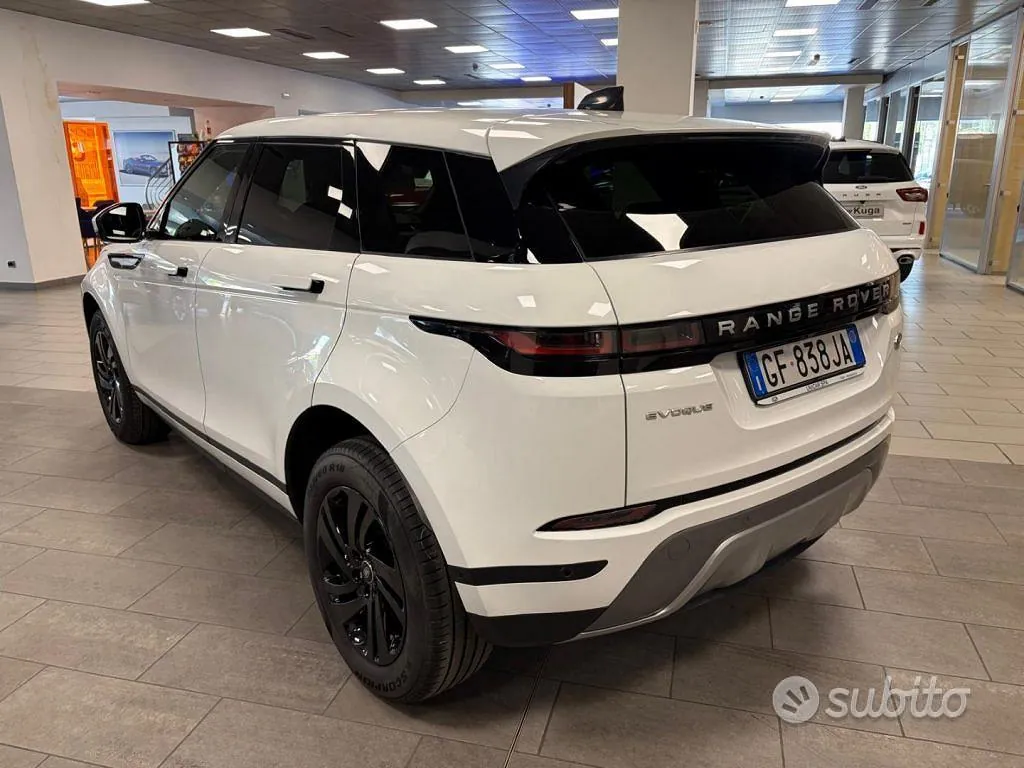 Land Rover Range Rover Evoque 2021 photo 5