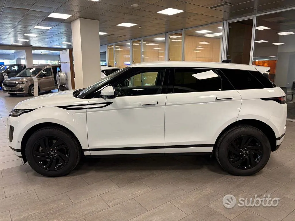 Land Rover Range Rover Evoque 2021 photo 4