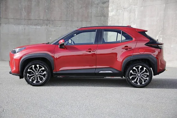 Toyota Yaris Cross 2023 photo 2