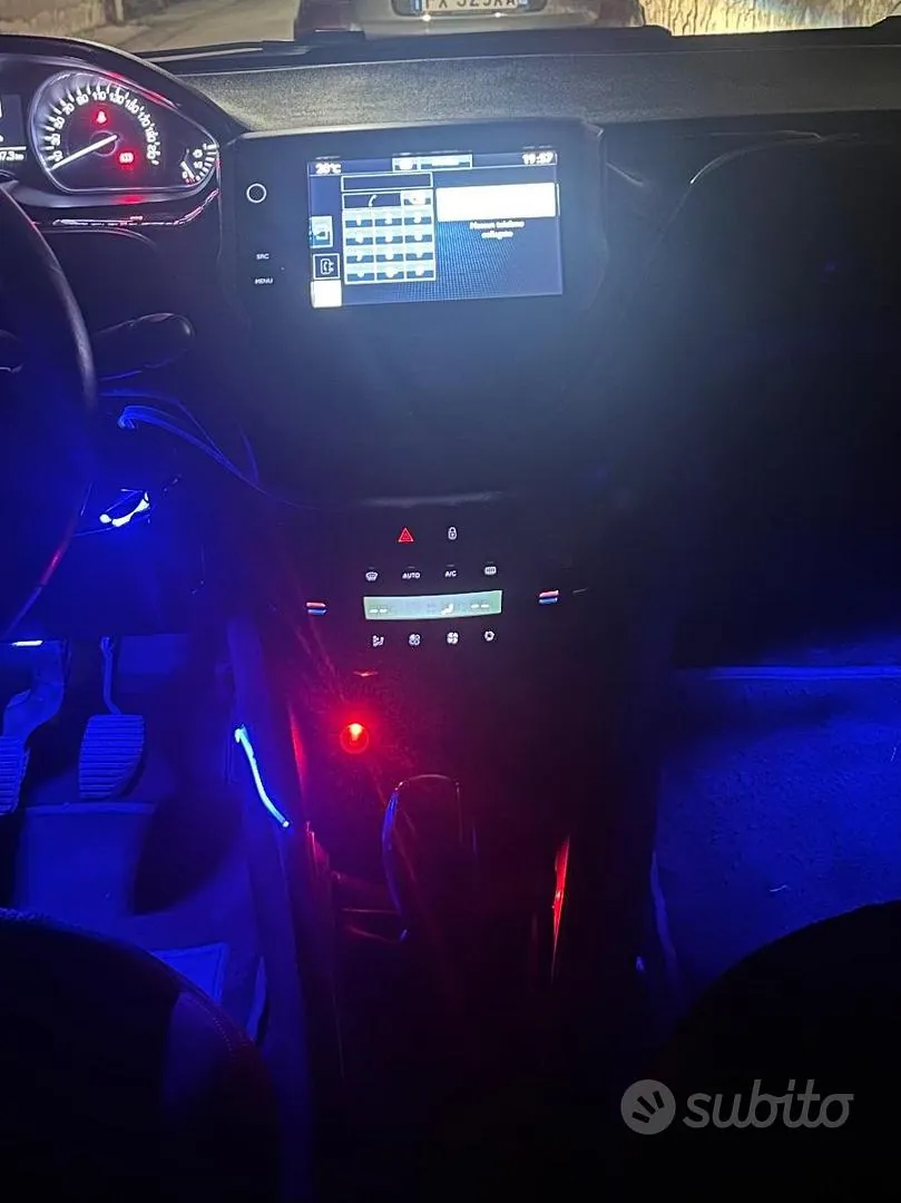 Peugeot 208 2016 photo 4