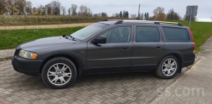 Volvo Xc70 2004 photo 2