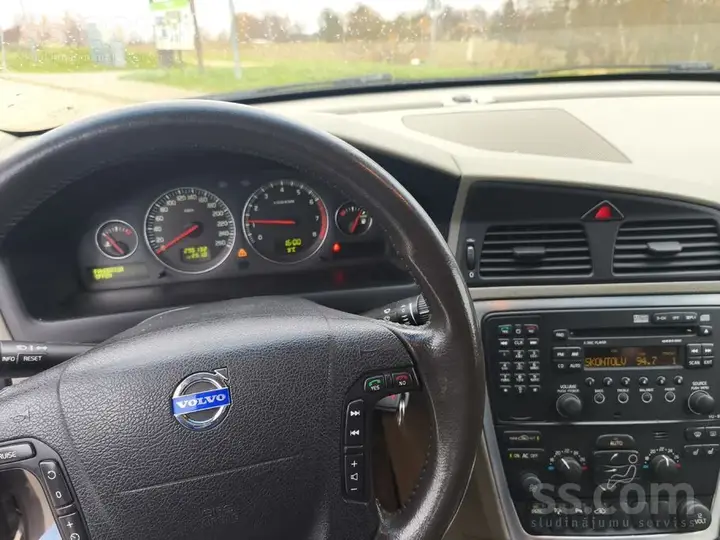 Volvo Xc70 2004 photo 4