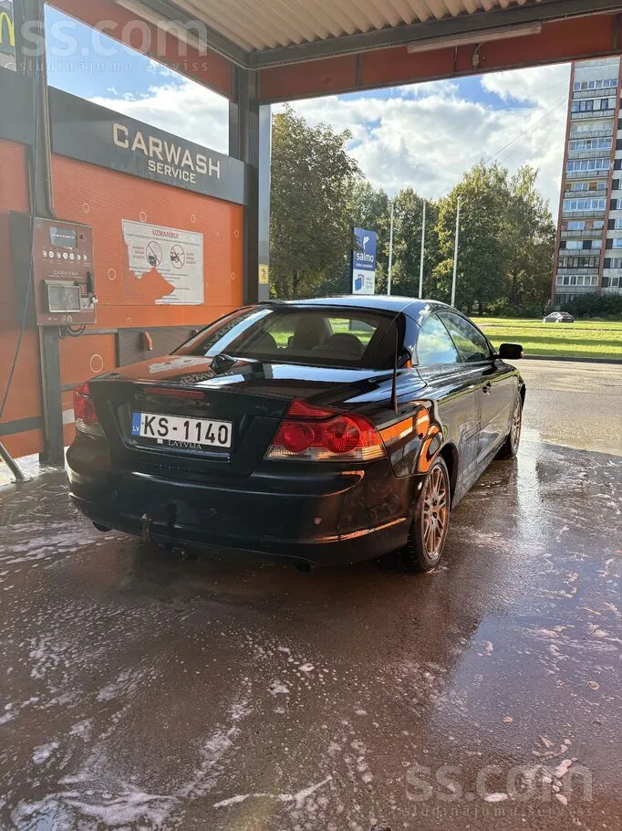 Volvo C70 2007 photo 2