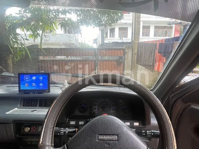 Maruti Suzuki Esteem 1995 photo 5