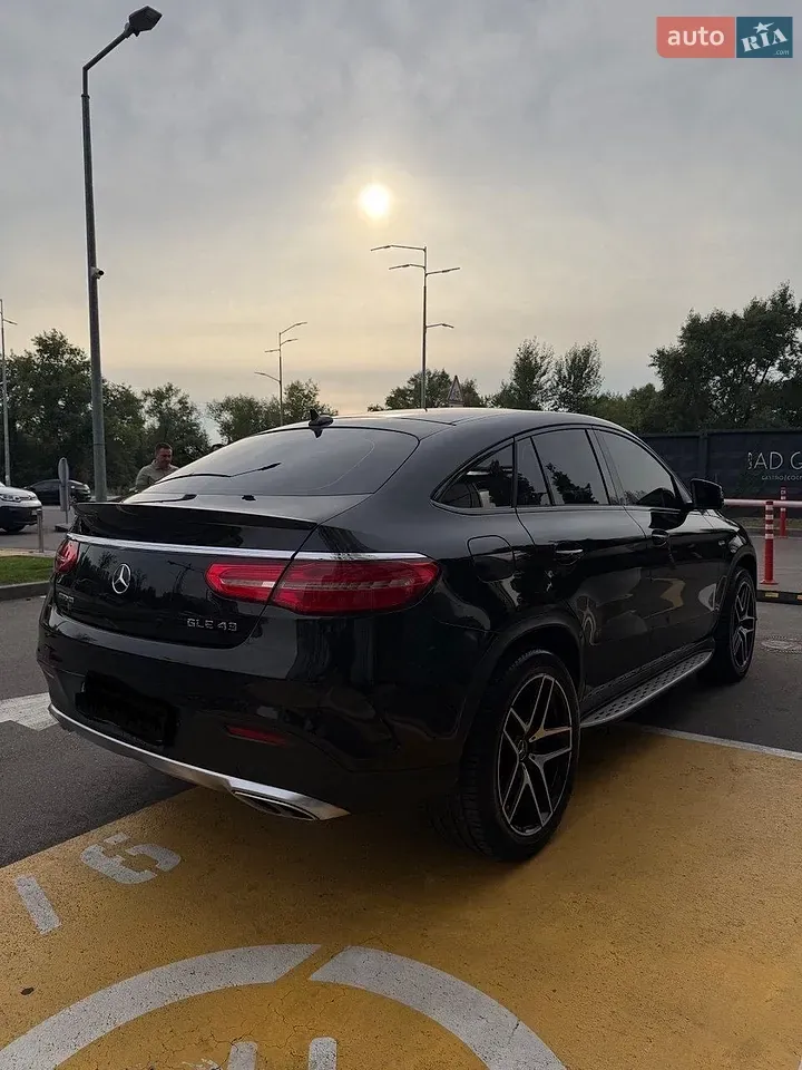 Mercedes-Benz Gle-Class 2018 photo 5