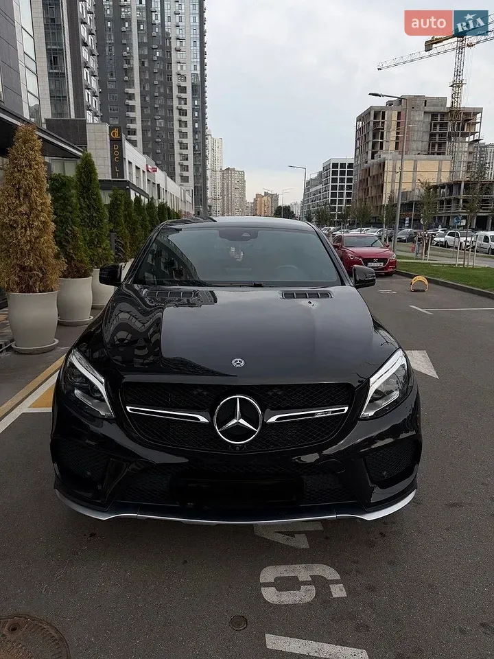 Mercedes-Benz Gle-Class 2018 photo 2