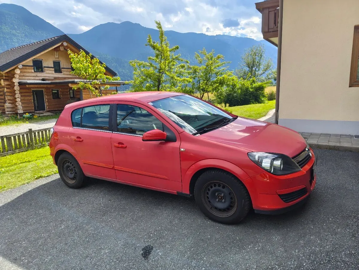 Opel Astra 2005 photo 2