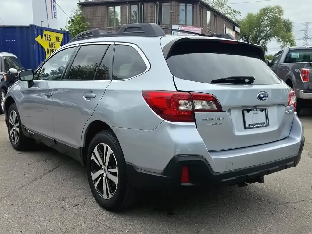 Subaru Outback 2019 photo 3