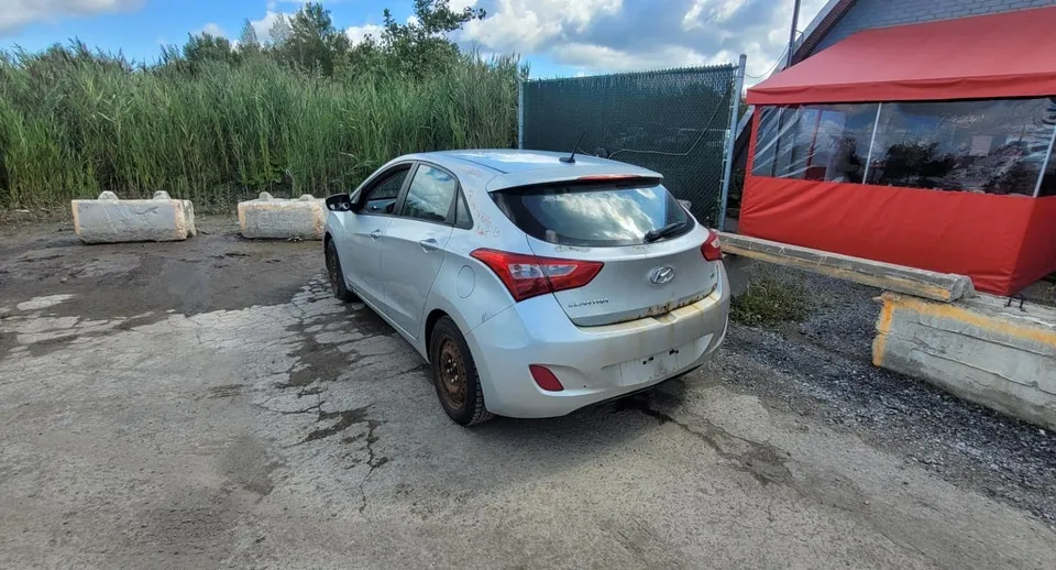 Hyundai Elantra 2013 photo 4