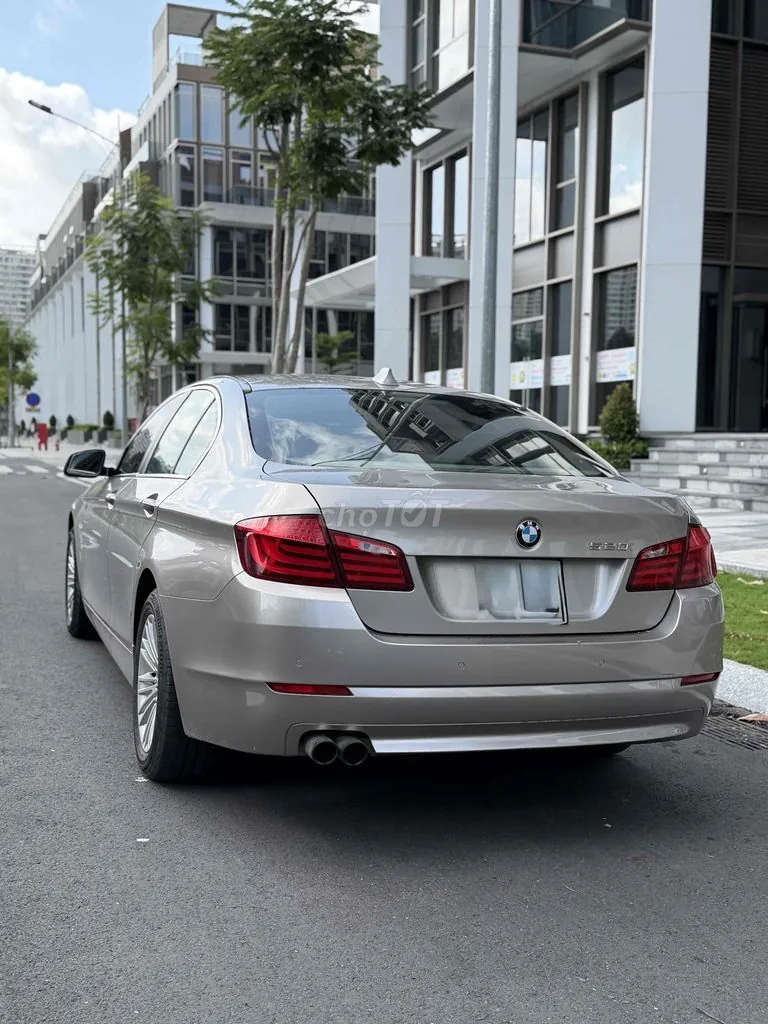 BMW 520I 2014 photo 3