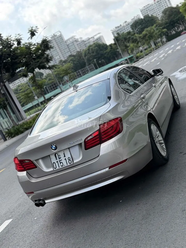 BMW 520I 2014 photo 4
