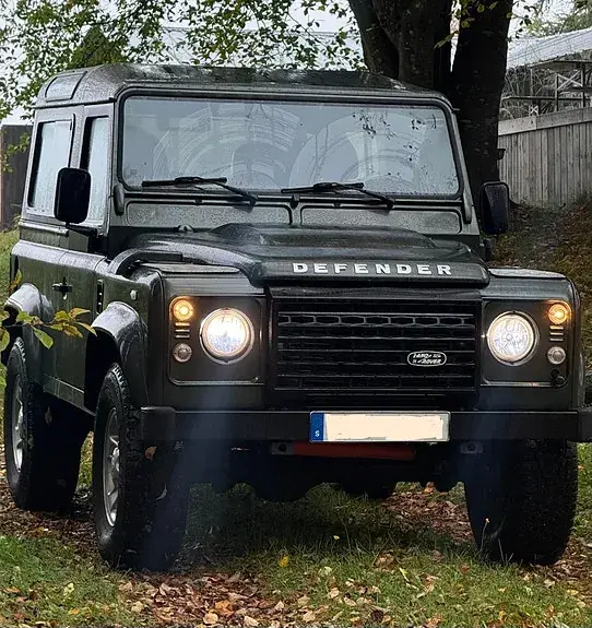 Land Rover Defender 90 2007 photo 2