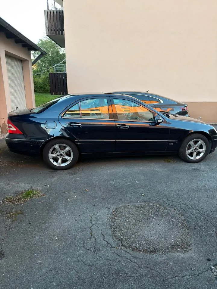 Mercedes-Benz W203