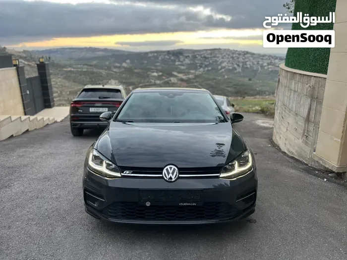 Volkswagen Golf 2020 photo 2