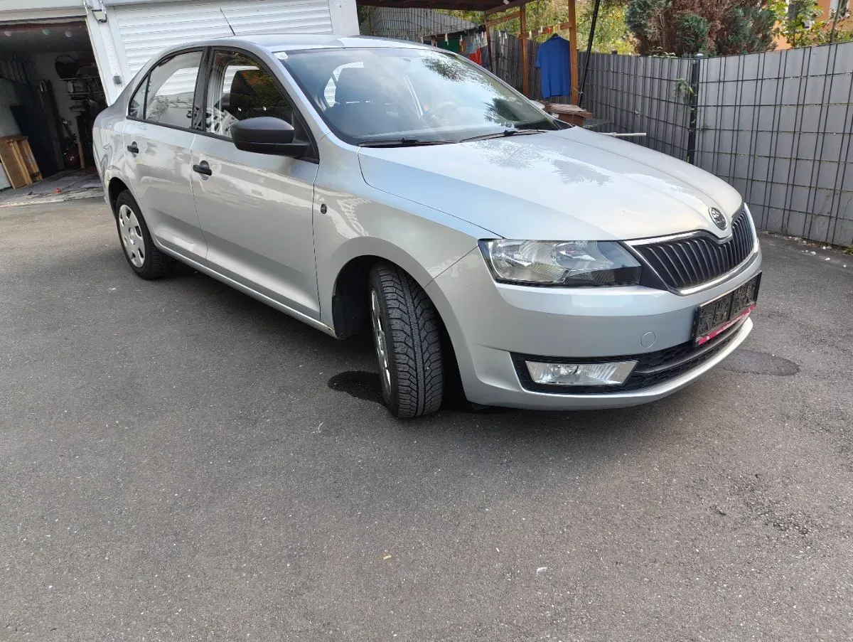 Skoda Rapid