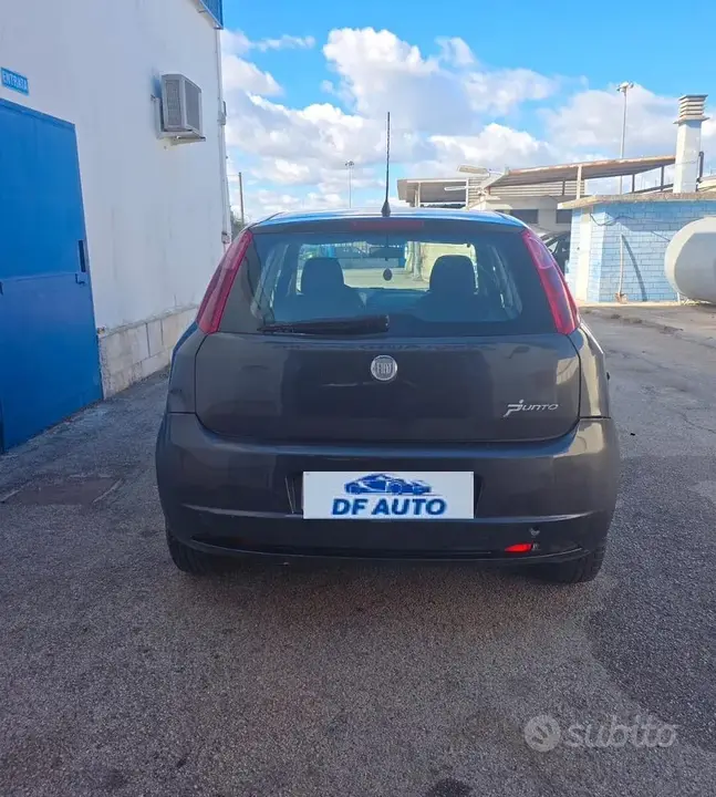 Fiat Grande Punto 2008 photo 3