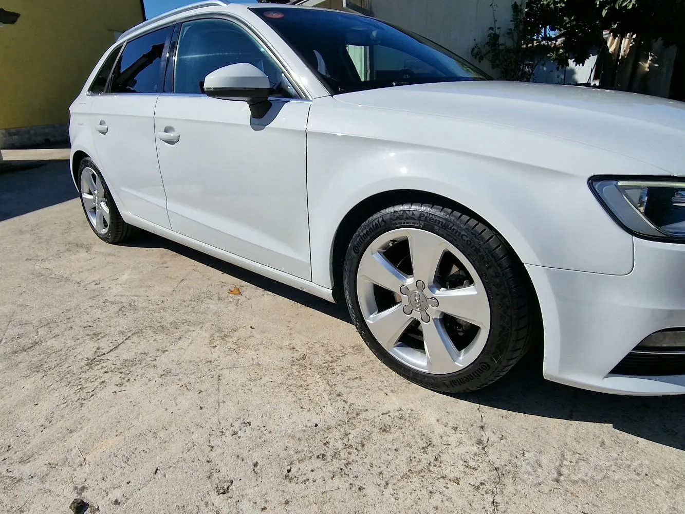 Audi A3 2016 photo 3