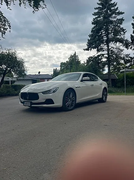Maserati Ghibli 2014 photo 2
