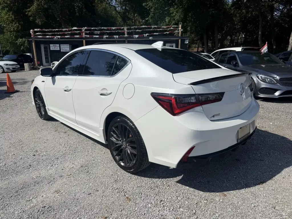 Acura Ilx 2019 photo 3