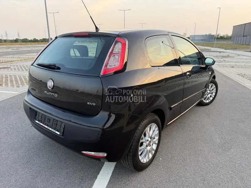 Fiat Evo 2011 photo 2