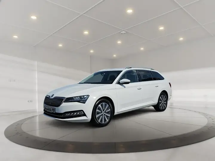 Skoda Superb Combi