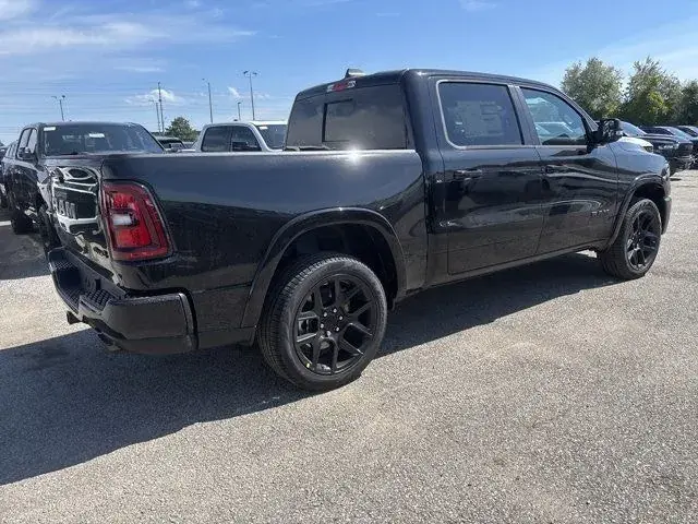 Ram 1500 Laramie 2026 photo 5