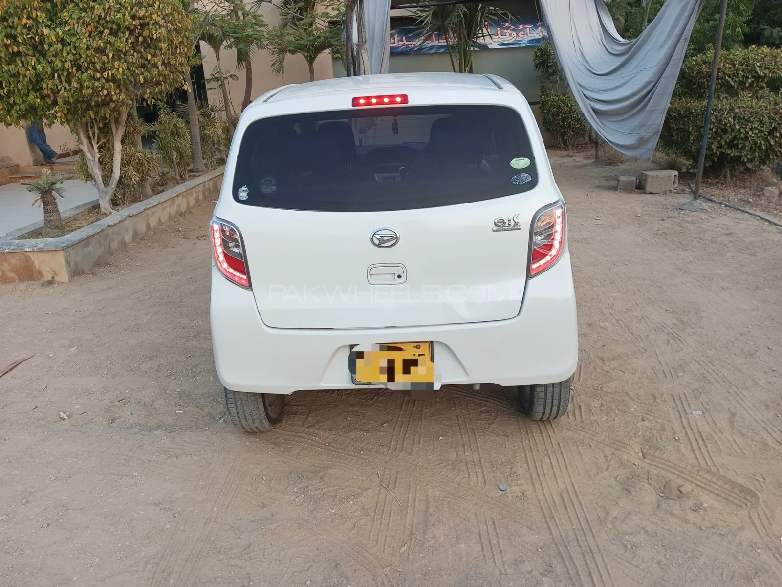 Daihatsu Mira