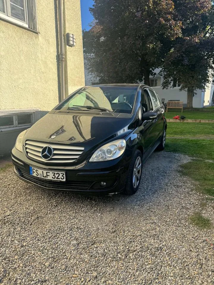 Mercedes-Benz B170
