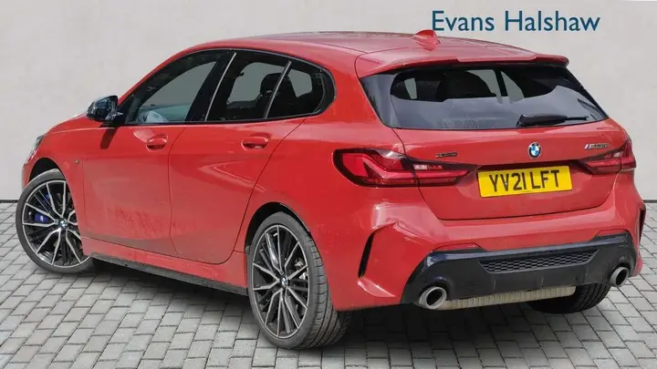 BMW 1 Series 2021 photo 4