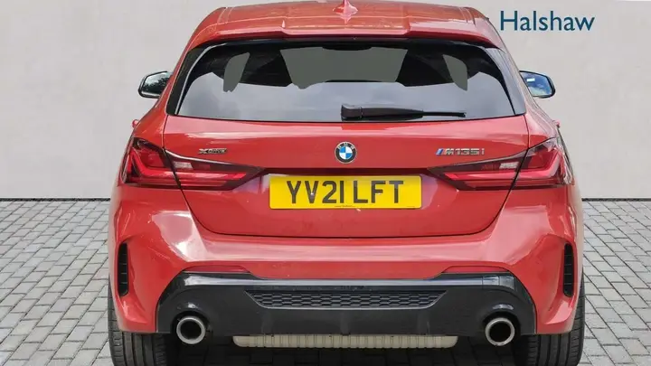 BMW 1 Series 2021 photo 3