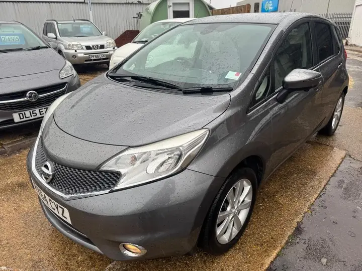 Nissan Note 2014 photo 3