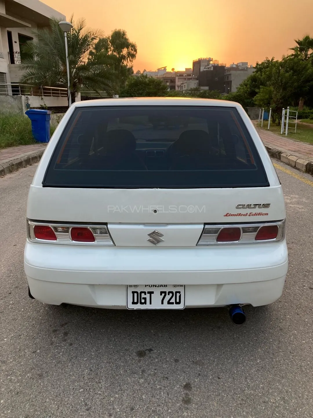 Suzuki Cultus